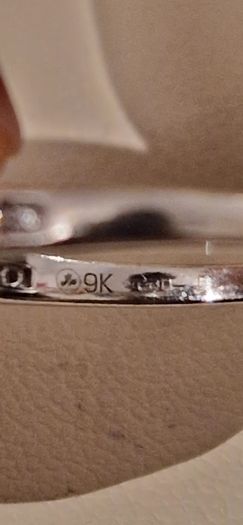 Diamond ring