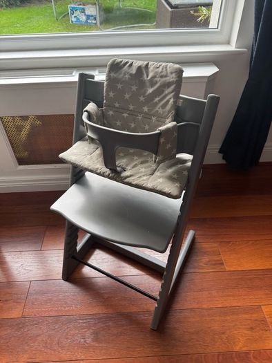 Tripp Trapp storm grey plus extras