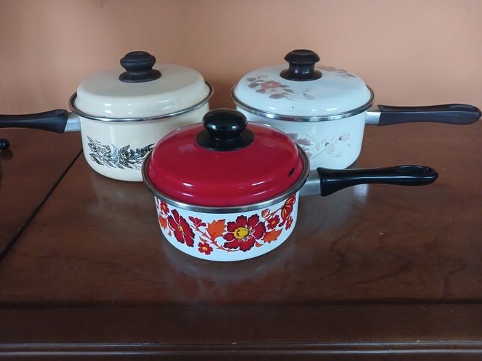 vintage saucepan