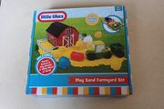 Little Tikes  Dynamic  Sand Farmyard Set.  Age 3+ Years.  NEW.