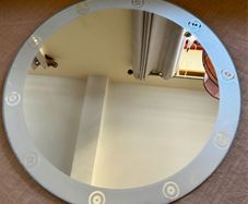 Round Mirror