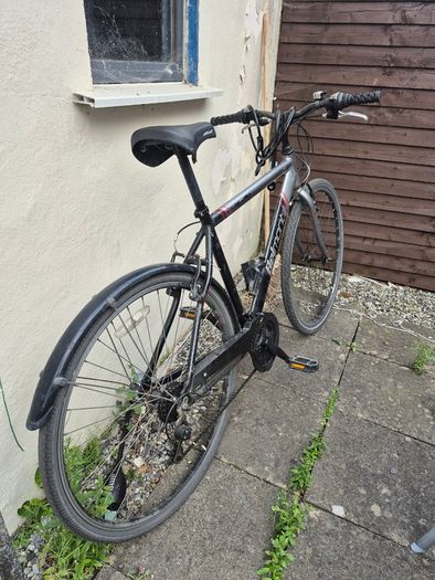 Hybrid City Bike