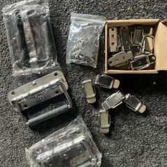 Handles & clasps