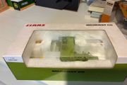 Class square baler 1:32 scale