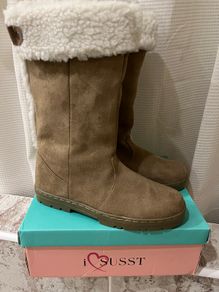 New Susst Ugg Style Boots