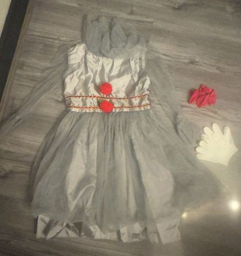 girls costume