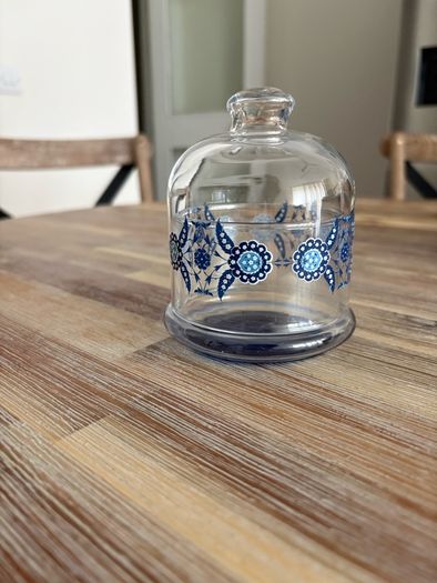 Glass bowl