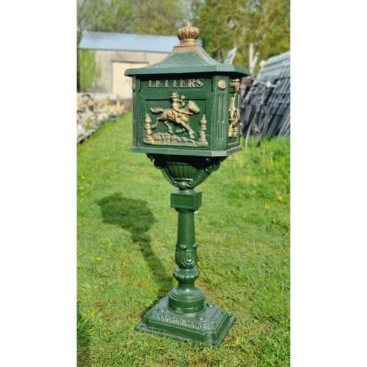 Cast Iron Freestanding Pole Post Box CH R 030