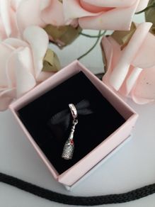 New genuine pandora celebration charm