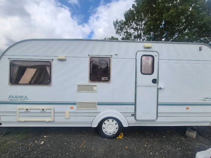 Coachman Amara Caravan