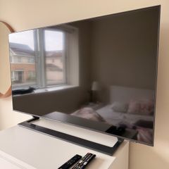 Samsung Crystal UHD 50 Smart TV