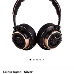 1More Triple Driver Over Ear Headphones