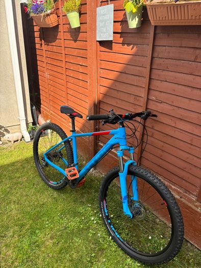 Cube aim pro mountain bike