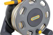 Compact Hose Reel 20m : Integrated Handle, Supplied with 15m of Multi-purpose Hose, Fittings and Nozzle, Max. Capacity 30m