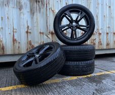 Genuine Audi Q3/SQ3 19" Alloy Wheels - Like New
