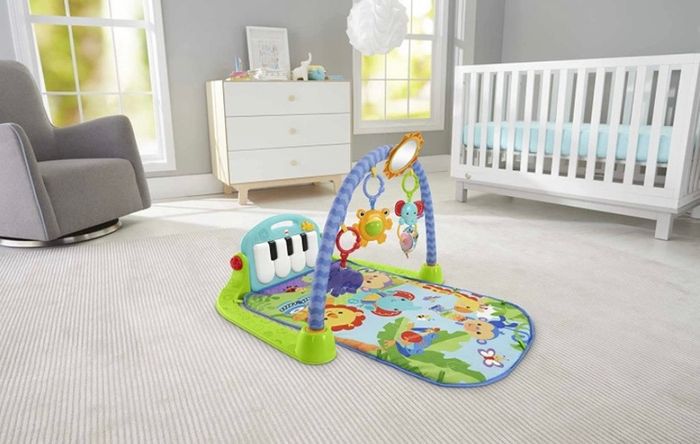 Kick & Play Piano Baby Gym, activity mat with removeable musical piano and moveable toys for infants (FREE POSTAGE)