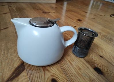 Teapot With Infuser