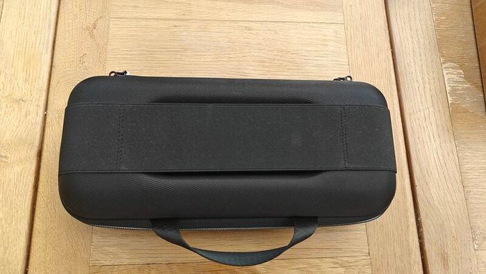 Steam Deck OLED 512GB, DBrand Killswitch Case + Cover, official charger + case, screen protector
