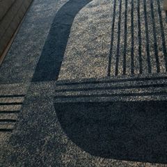 navy/ cream large rug 160x 230
