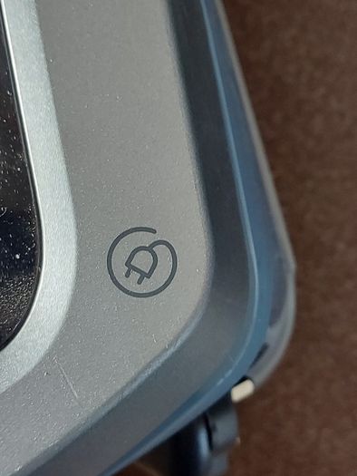 Miele Vacuum Cleaner, Model. STAFO, Type HS14, in excellent condition, works great with 4 Powerful suction settings