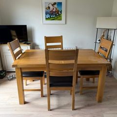 Table and 6 chairs