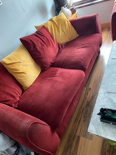 Red Sofa Suites 1x 2 Seater 1x 3 Seater 1x Chair