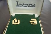 men's cuff links in box. very dressy .