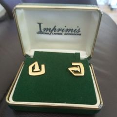 men's cuff links in box. very dressy .