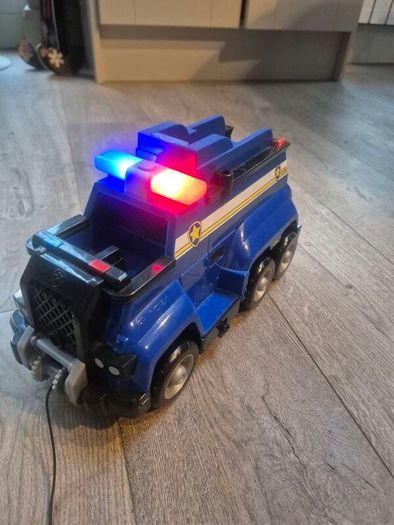 paw patrol team cruiser