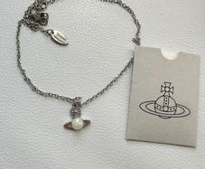 Vivienne Westwood Balbina Pearl necklace