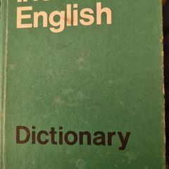 Focloir Irish English Dictionary 1976. The Talbot Press. Hardback In Good Condition.