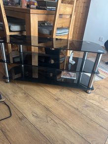 tv table