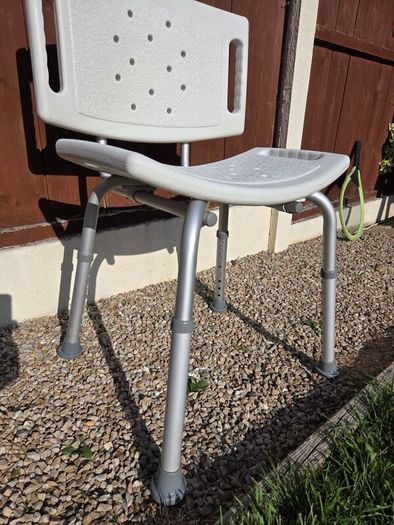Shower chair