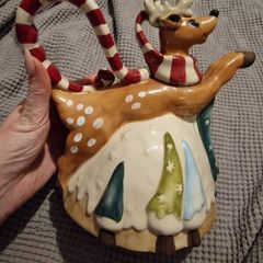Reindeer teapot