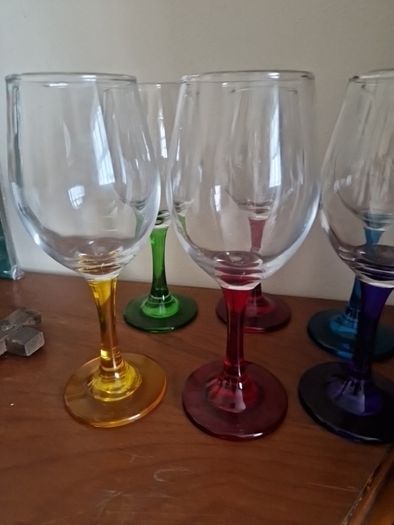 wineglasses