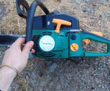 chainsaw