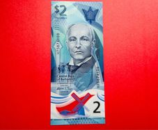 Barbados   2. Dollar.  2022  Pick  89a. POLYMER / PLASTIC  . ( Uncirculated )