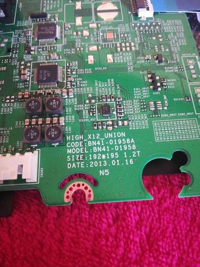 Samsung UE32F4510 main motherboard