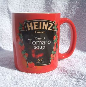 HEINZ CREAM OF TOMATO SOUP (Heinz 57 Varieties) - an official merchandise mug (excellent unused condition)