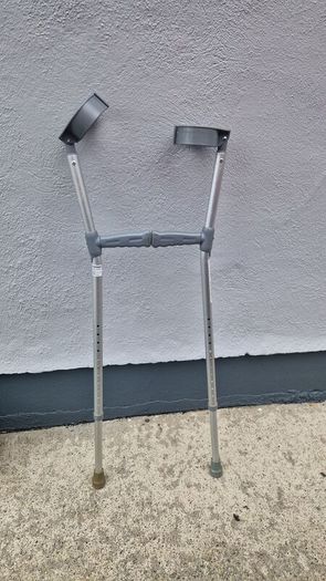 Crutches