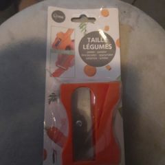funky vegetable peeler