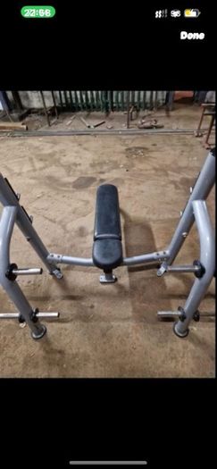 Commercial bench