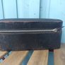 Vintage Travel Grooming set Image 3