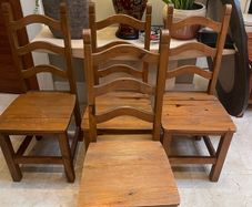 4 x Lovely Sturdy Wooden Kitchen Dining Chairs - Can Deliver
