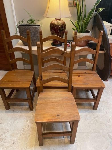 4 x Lovely Sturdy Wooden Kitchen Dining Chairs - Can Deliver