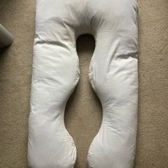 Maternity pillow