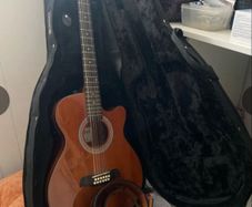 12 string Guitar