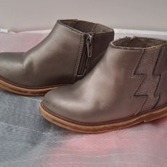 Zara toddler's boots