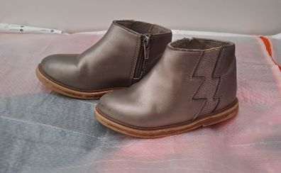 Zara toddler's boots