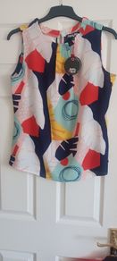Top size 14 bnwt